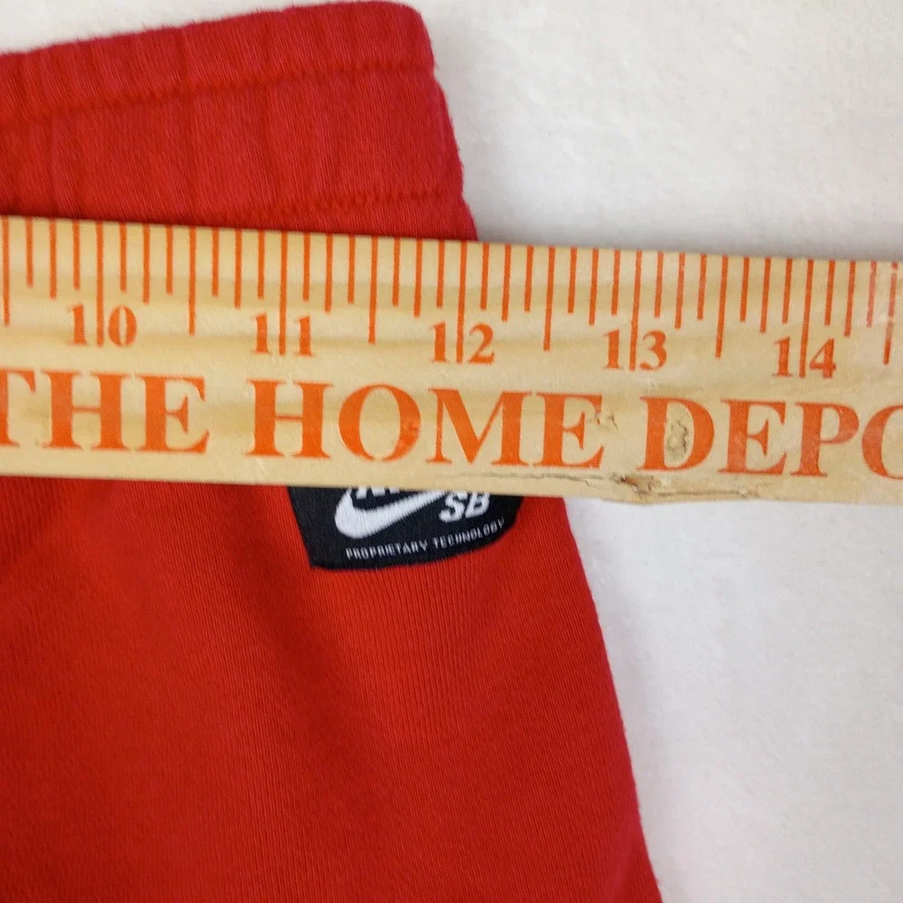 Nike SB Boys Red Fleece Skateboarding Shorts Blue Logo Size S 8-10 YRS‎